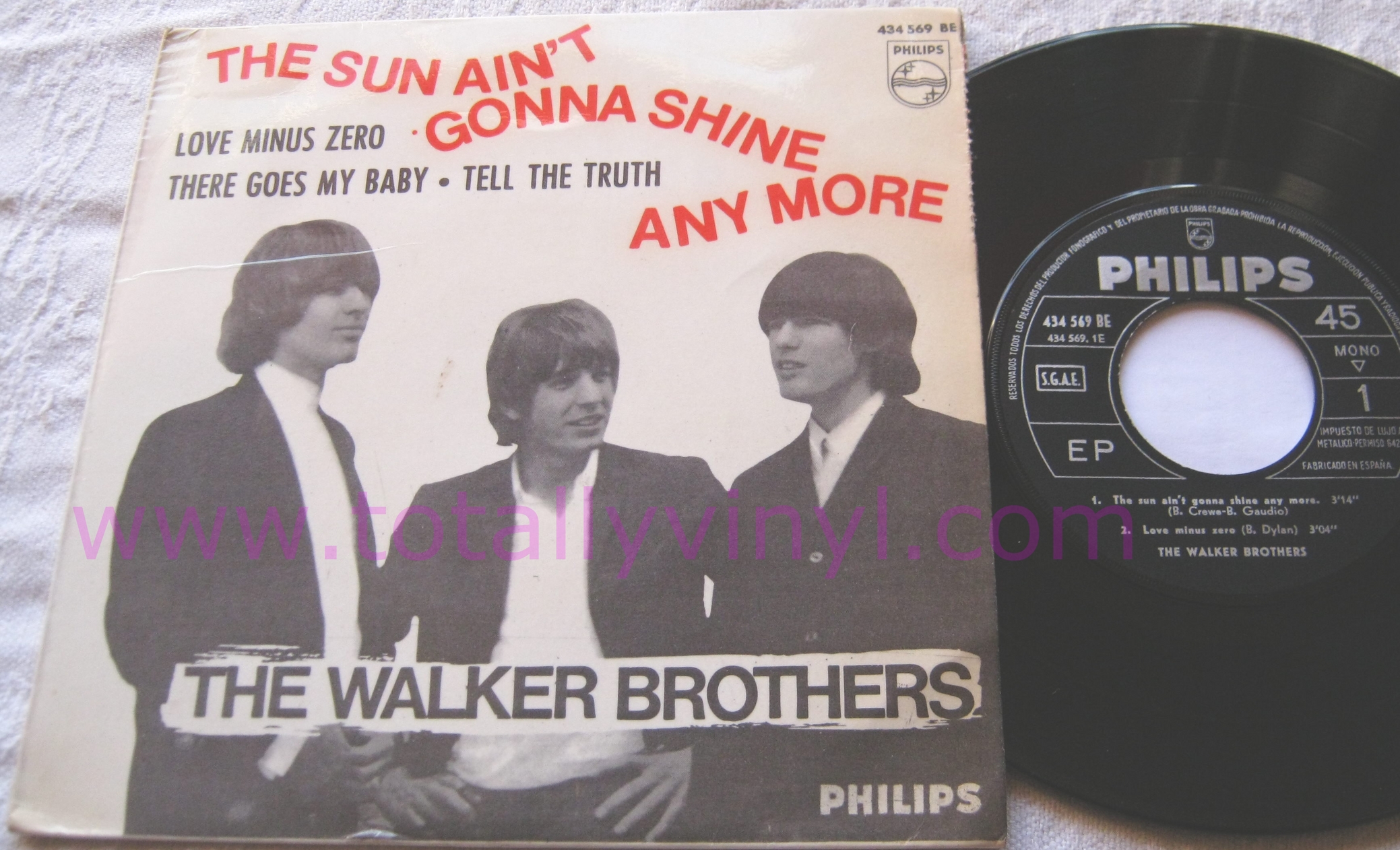 The Walker Brothers The Sun Ain T Gonna Shine Anymore