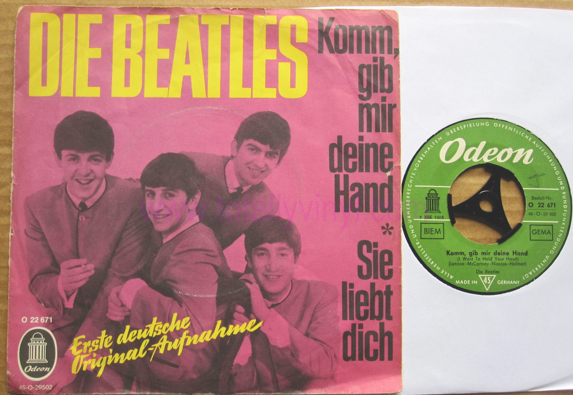 Mir deine. I want to hold your hand the Beatles. The Beatles Komm, GIB mir deine hand фото.